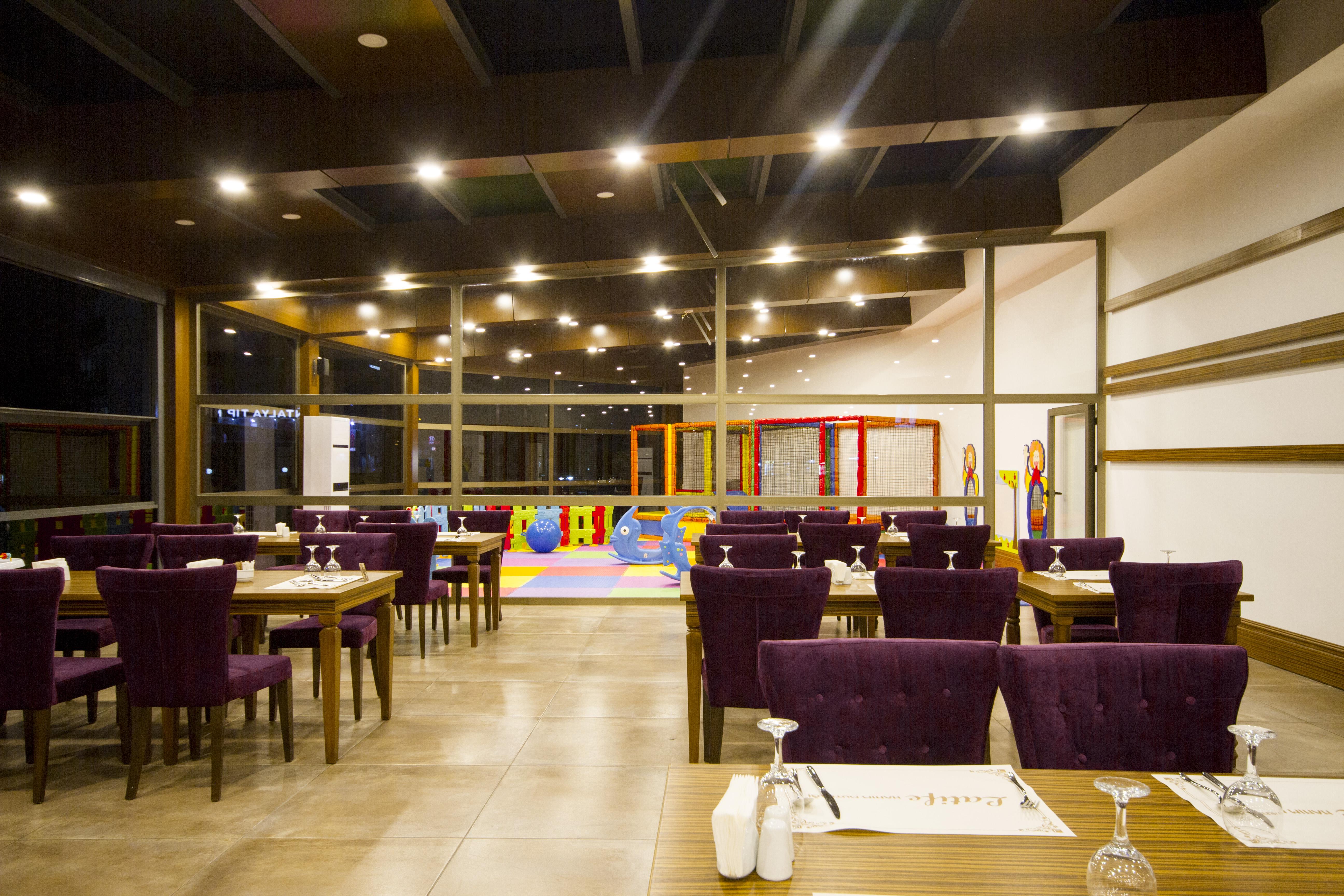 Sky Business Hotel Antalya Exterior foto